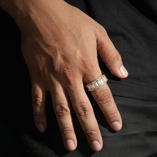 Ezra Diamond Ring