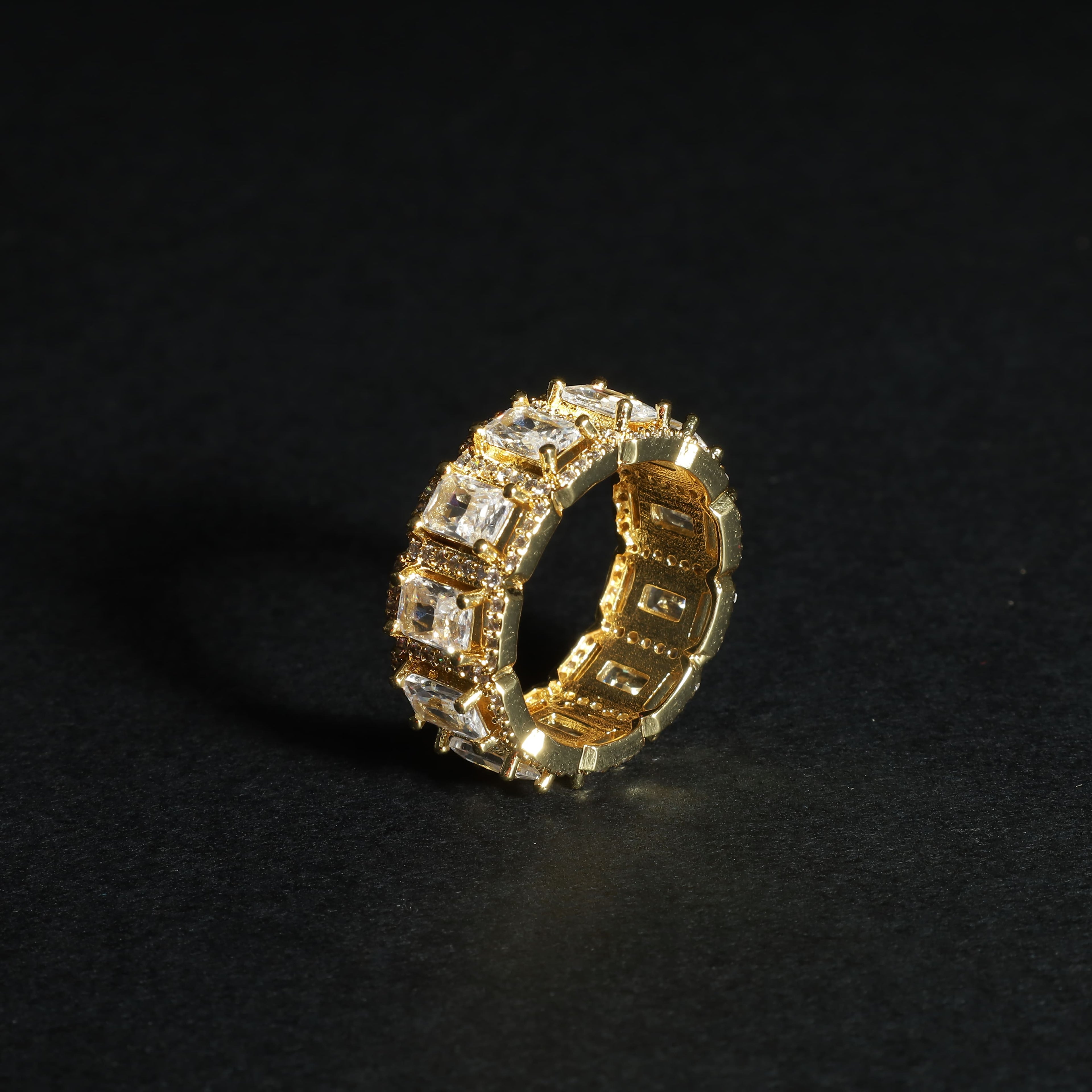 Ezra Diamond Ring
