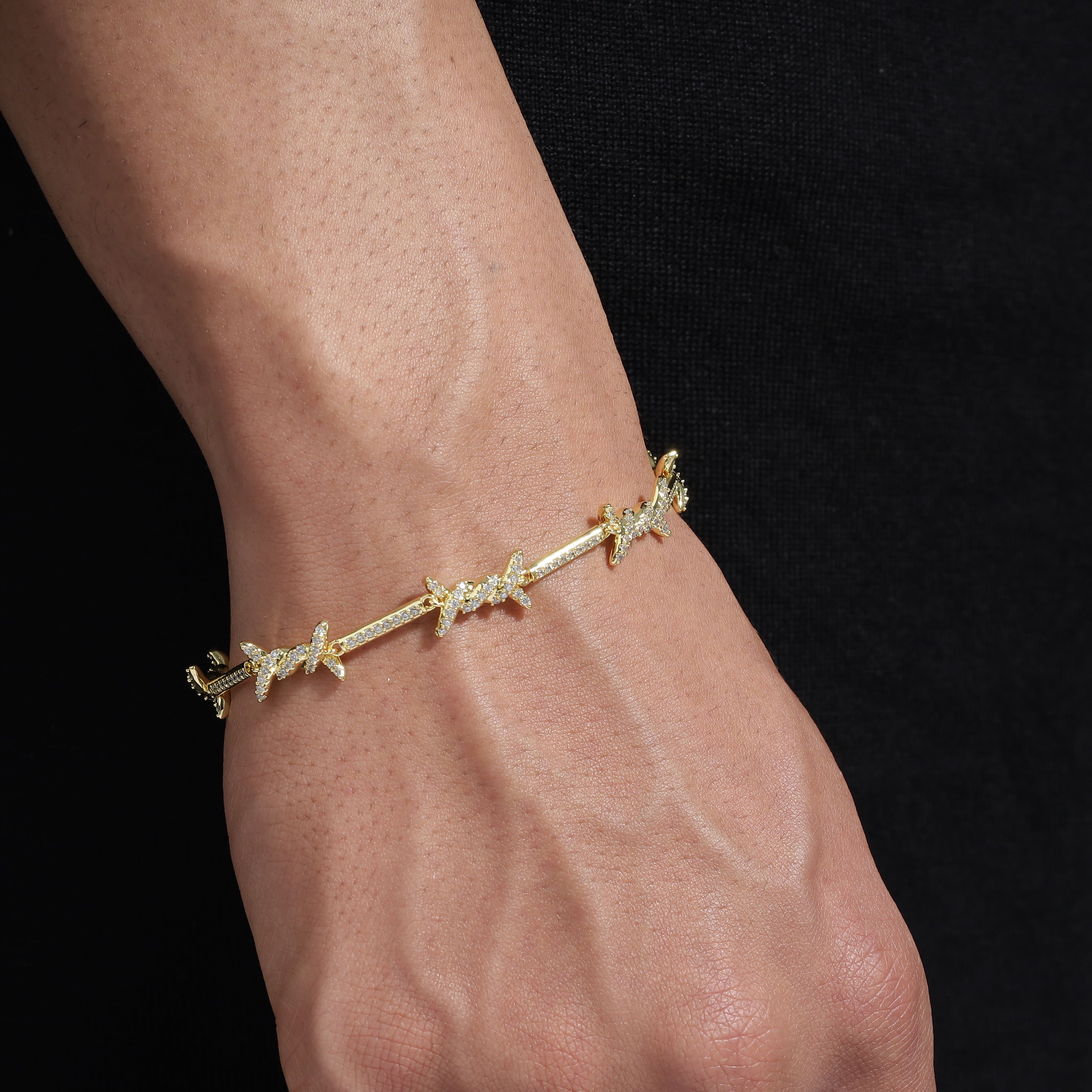 BARBED ICED BRACELET (PREORDER NO COD HIGH DEMAND)