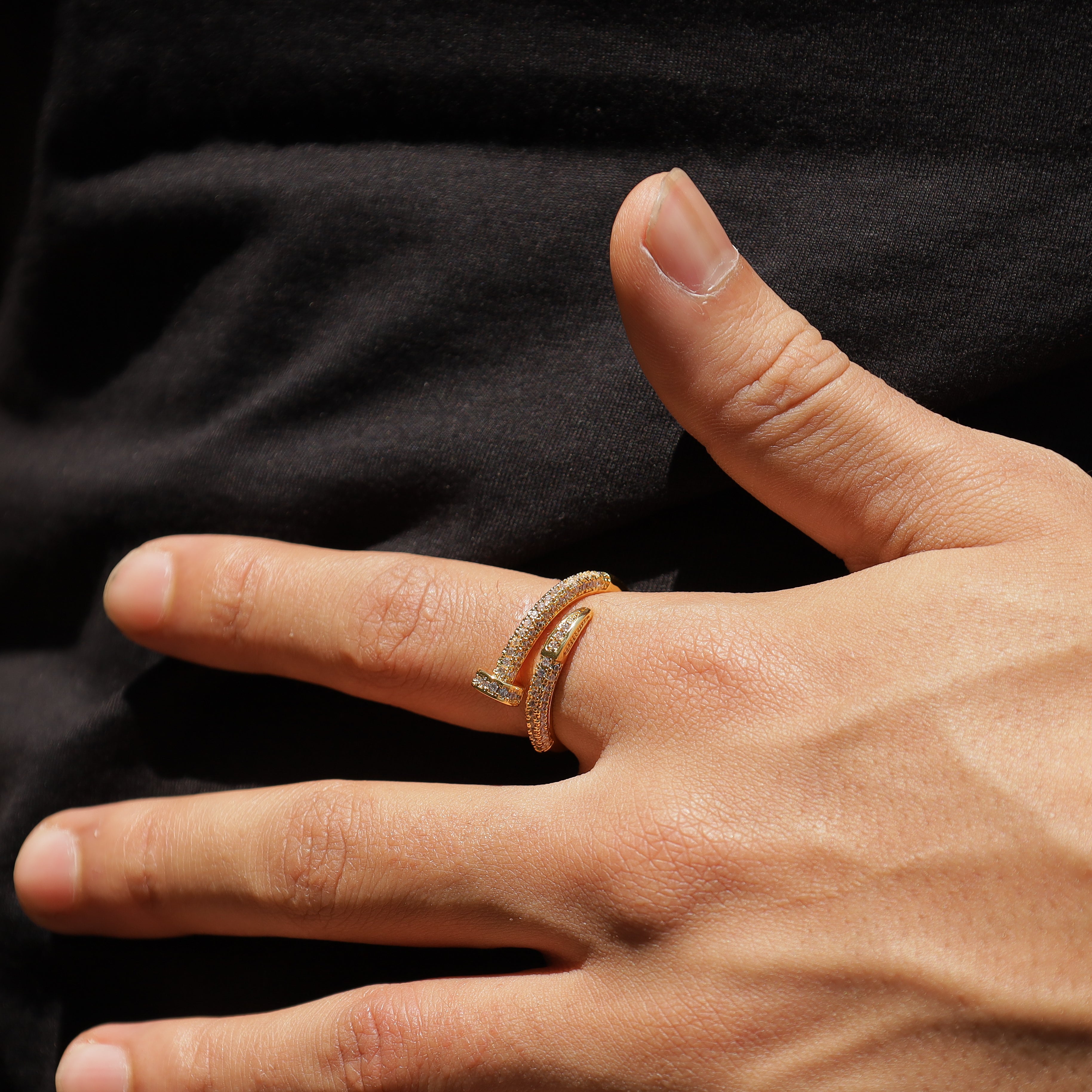 Bling Curbed Nail Ring