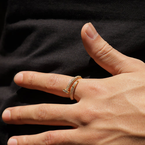Bling Curbed Nail Ring
